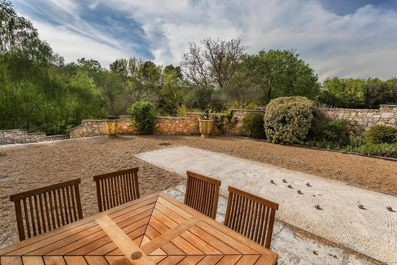 Holiday home Pavillon Lou Villa Crillon-le-Brave France