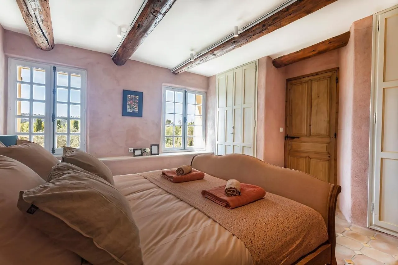 Pavillon Lou Villa Crillon-le-Brave