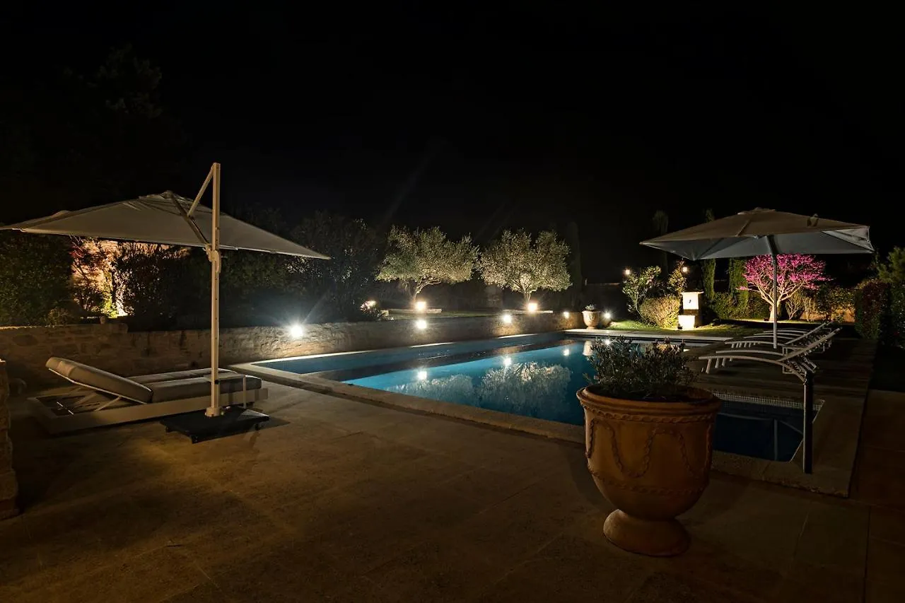 Holiday home Pavillon Lou Villa Crillon-le-Brave France